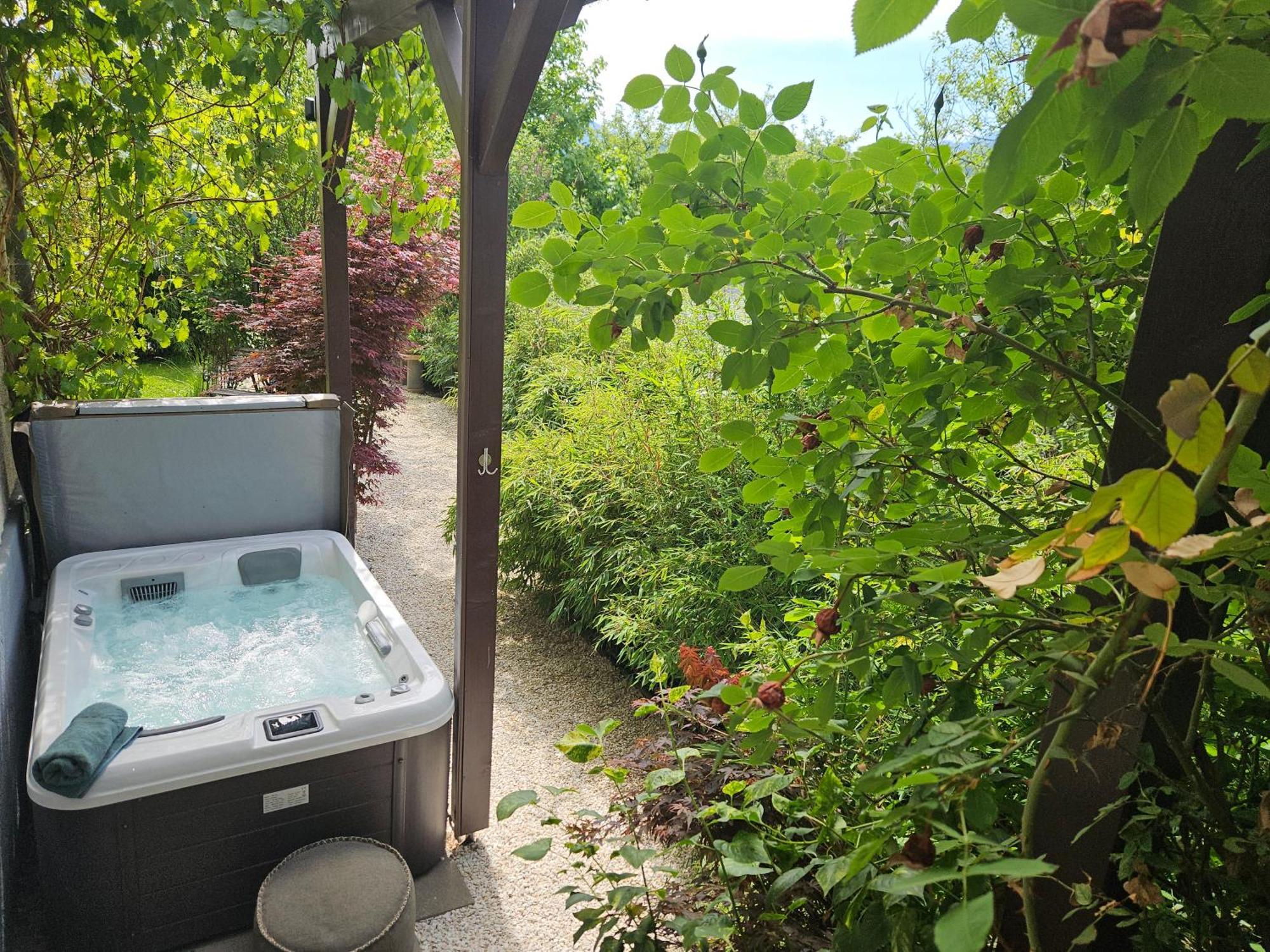 Premium Apartment Mit Privatem Whirlpool, Sauna, Garten Sankt Martin am Grimming Екстериор снимка